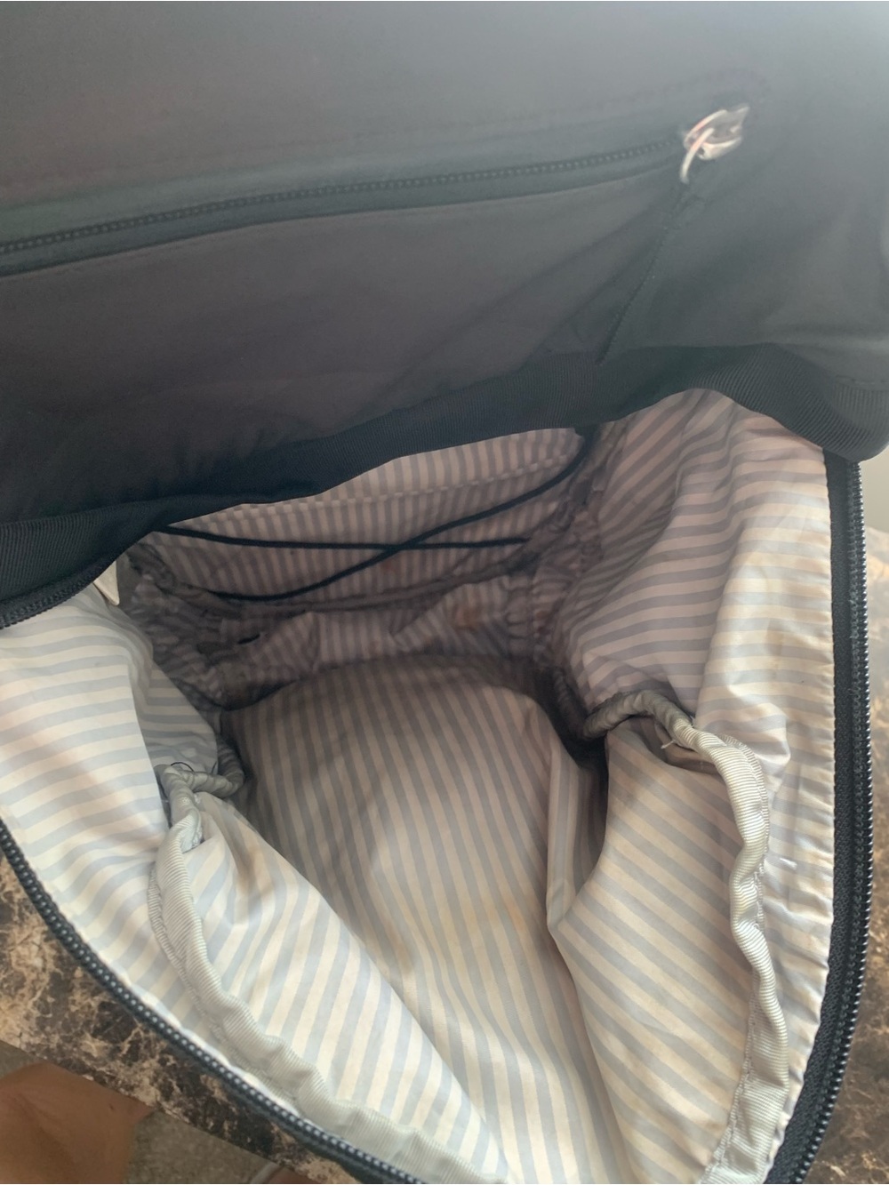 lululemon athletica Black Everyday Backpack - Picture 4 of 5